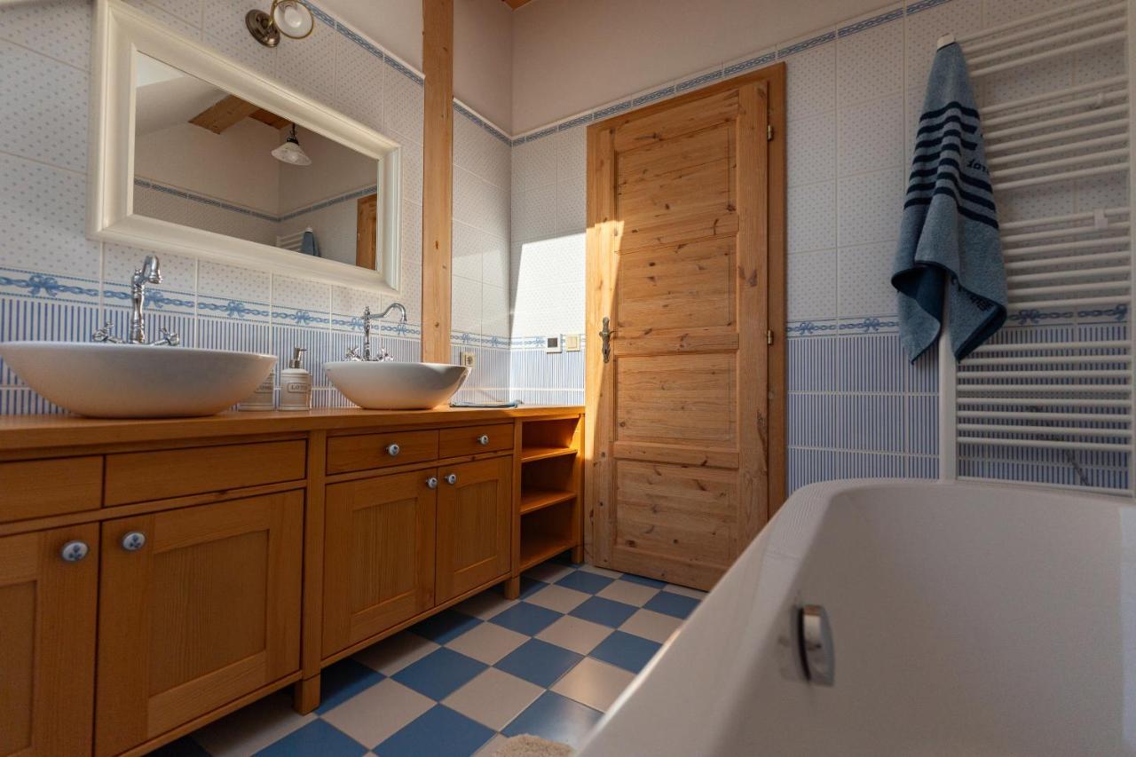 Moderni Sumavska Roubenka S Vyhledem Na Boubin Villa Vimperk Bagian luar foto